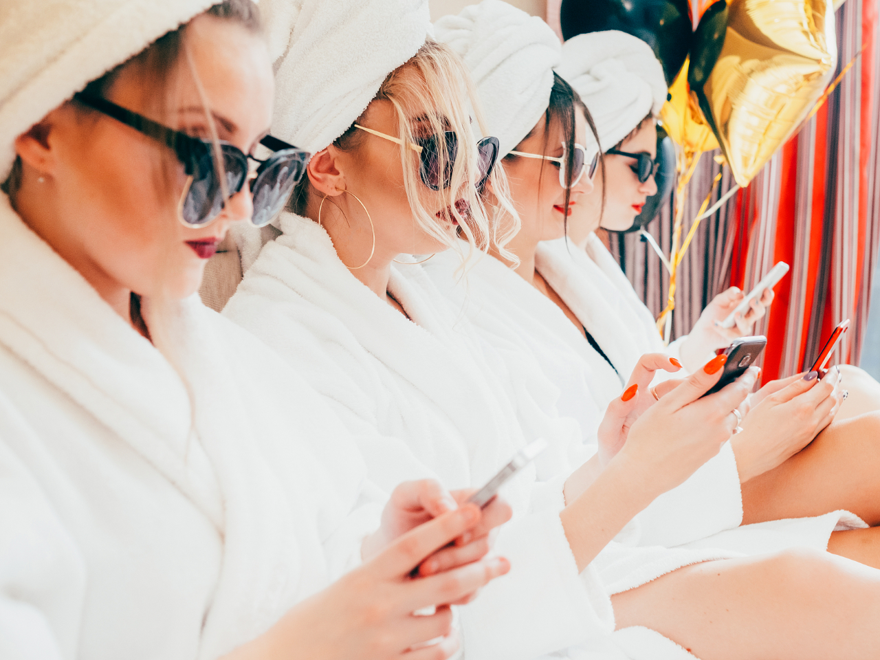 从8家到100家！十年美容老将如何借「碰一碰」打破流量困局，实现25年疯狂裂变？